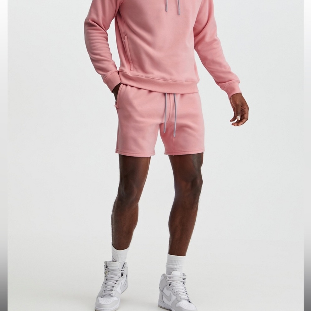 NWT Fabletics The Go-To Short Pink Clay Large - Picture 1 of 5